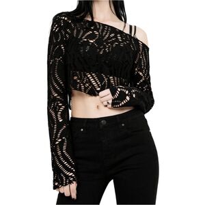 Devil Fashion Long Sleeved Crop Top
